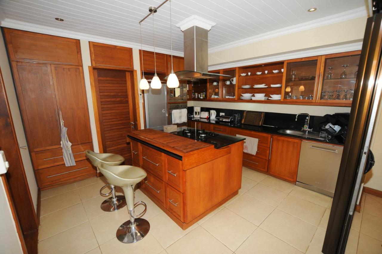 Villa Oasis Pereybere Beach Екстер'єр фото